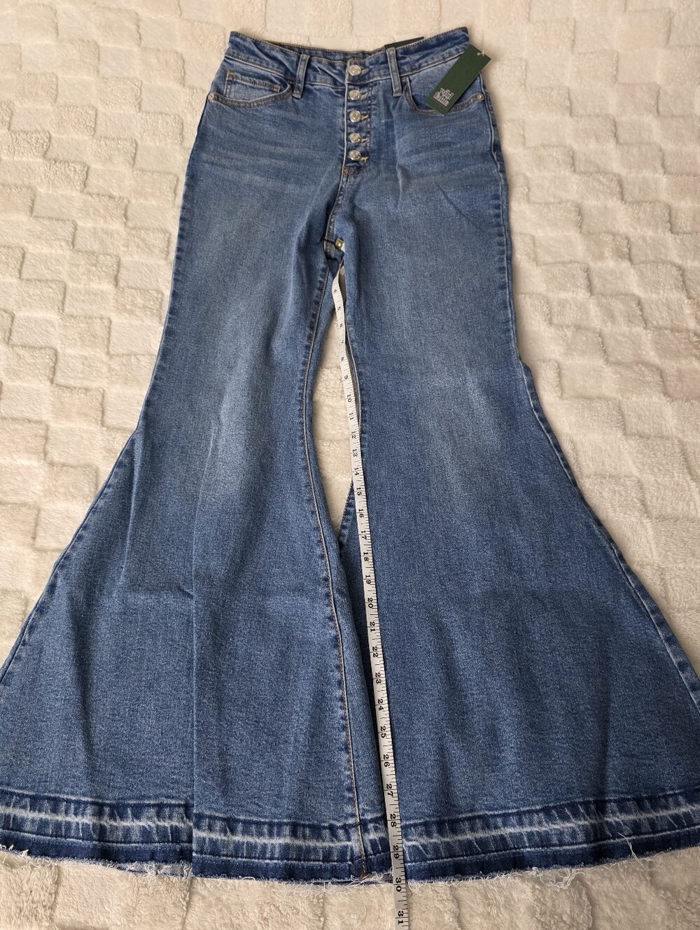 WILD FABLE HIGHEST RISE EXTREME FLARE MEDIUM WASH DENIM JEANS SIZE 6 NWT - Picture 2 of 8